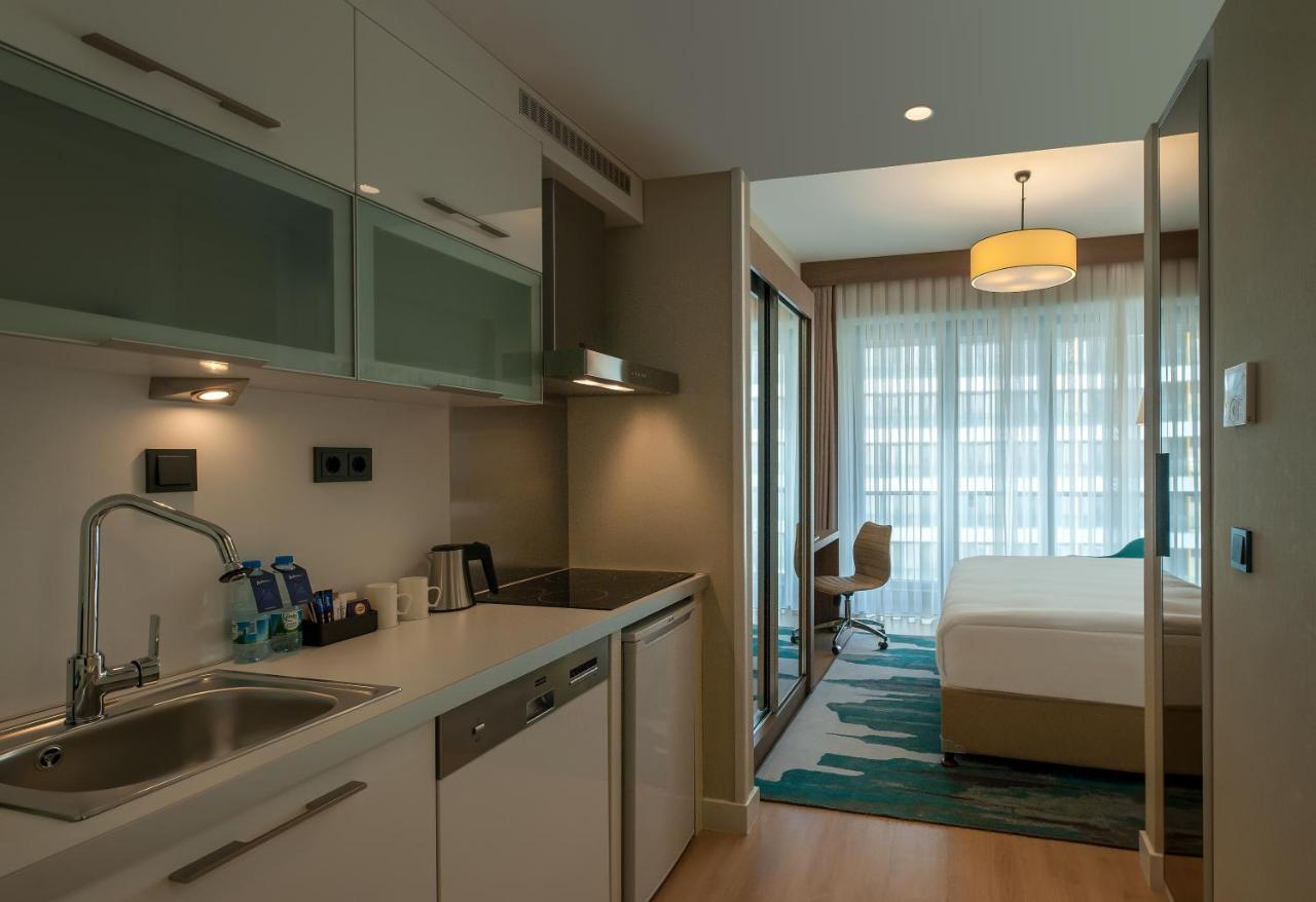 イスタンブールThe Superior Living Batisehirアパートメント エクステリア 写真