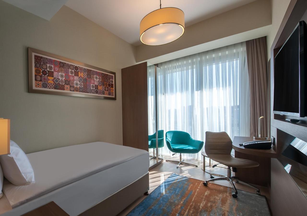 イスタンブールThe Superior Living Batisehirアパートメント エクステリア 写真